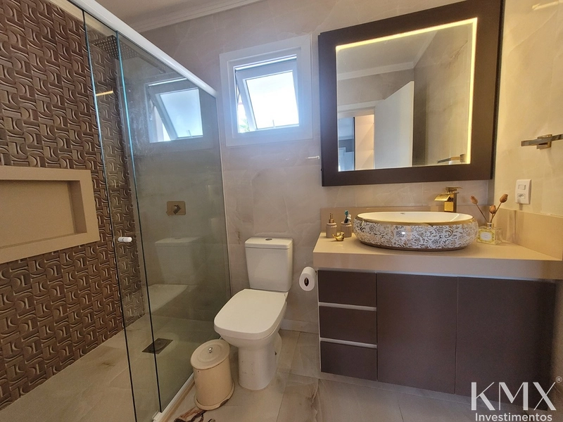 🏡 SOBRADO DE ALTO PADRÃO EM AVENIDA – CONDOMÍNIO CONDADO DE CAPÃO (J1L10): 13ª foto da galeria de imagens do imóvel