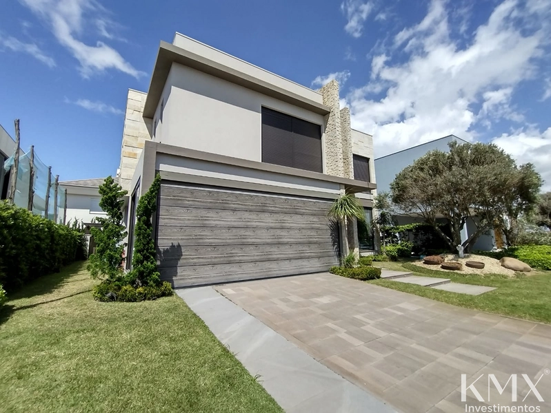 🏡✨ CASA À VENDA NO CONDOMÍNIO PLAYA VISTA: 1ª foto da galeria de imagens do imóvel