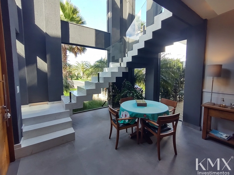 🏡✨ SOBRADO À VENDA NO CONDOMÍNIO VILLAGGIO ATLÂNTIDA: 4ª foto da galeria de imagens do imóvel