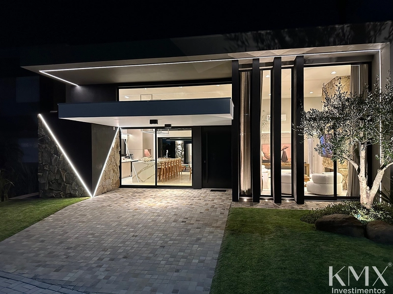 CASA À VENDA NO CONDOMÍNIO SEA COAST🤍: 2ª foto da galeria de imagens do imóvel