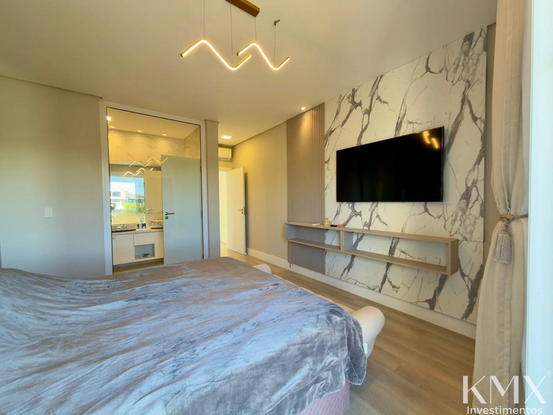 🏡✨ SOBRADO À VENDA NO CONDOMÍNIO COSTA SERENA: 3ª foto da galeria de imagens do imóvel