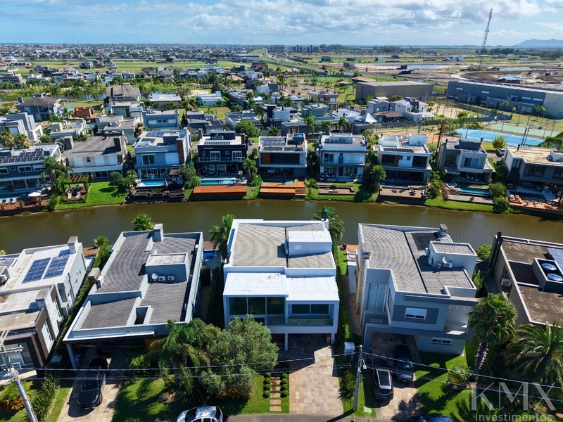 Sobrado no Condomínio Malibu, Xangri-Lá.: 26ª foto da galeria de imagens do imóvel