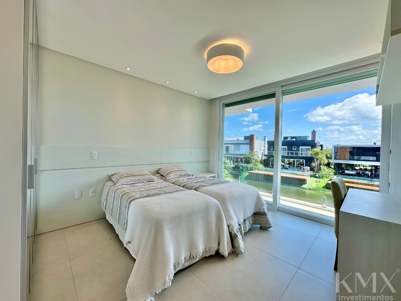 Sobrado no Condomínio Malibu, Xangri-Lá.: 21ª foto da galeria de imagens do imóvel