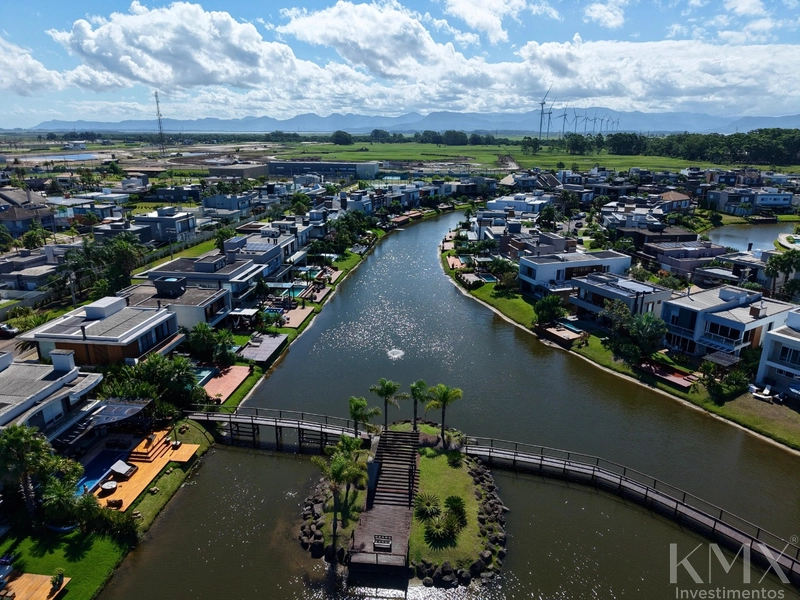 Sobrado no Condomínio Malibu, Xangri-Lá.: 29ª foto da galeria de imagens do imóvel