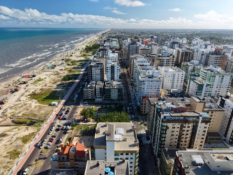 NOVIDADE A VENDA JUNTO A PRAÇA LUIZ BASSANI !!!: 2ª foto da galeria de imagens do imóvel
