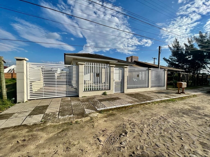 CASA TÉRREA TRÊS DORMITÓRIOS EM CAPÃO DA CANOA: 26ª foto da galeria de imagens do imóvel