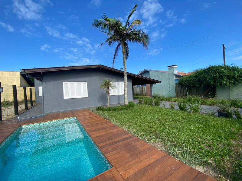 Casa 4 dormitórios, piscina, pátio, próximo do mar em Xangri-lá: 11ª foto da galeria de imagens do imóvel