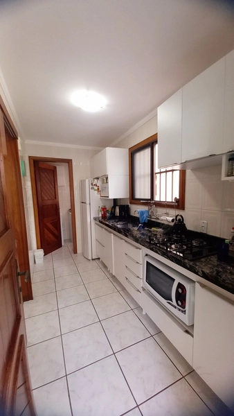Apartamento de 2 dormitórios no Centro de Capão da Canoa.: 2ª foto da galeria de imagens do imóvel