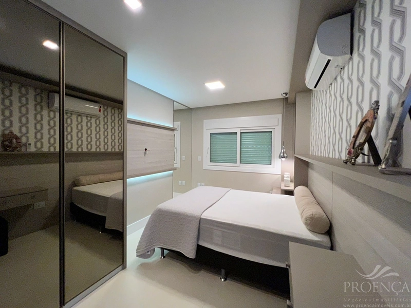 Um espetáculo de apartamento, localização perfeita junto ao mar.: 9ª foto da galeria de imagens do imóvel