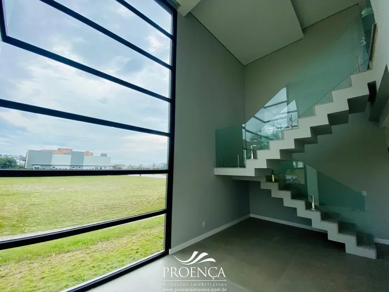 Sobrado Beira Lago 5 suítes - Condominio Capão Ilhas - Capão da Canoa: 4ª foto da galeria de imagens do imóvel