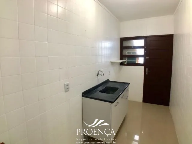 Apartamento 2 dormitórios com vaga, junto a Praça da Flavio Boianoski: 4ª foto da galeria de imagens do imóvel