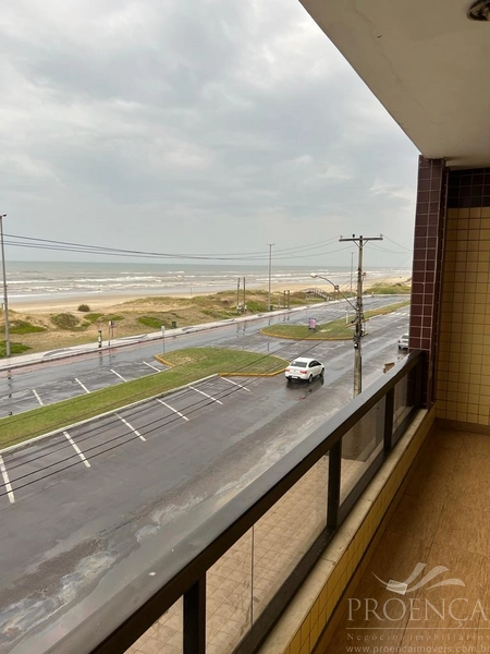 Apartamento de frente para o Mar no Centro de Capão da Canoa!: 1ª foto da galeria de imagens do imóvel