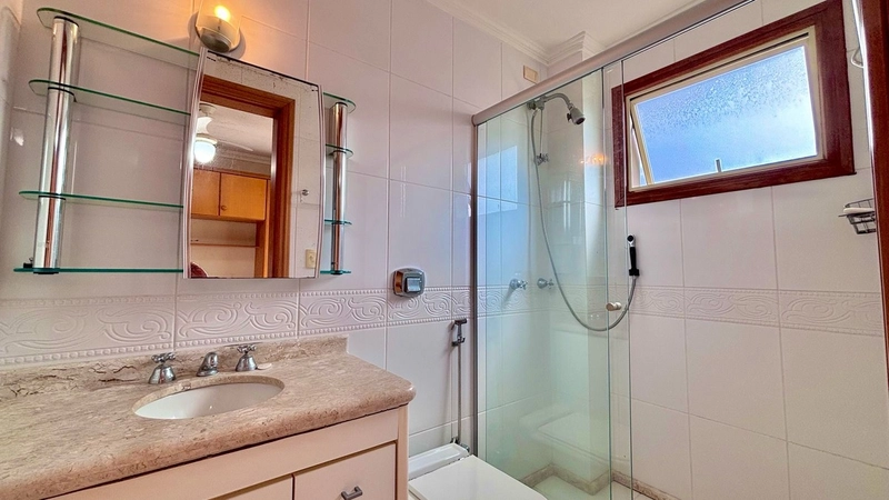 Apartamento de frente, 2 dormitórios, mobiliado, Capão da Canoa.: 16ª foto da galeria de imagens do imóvel