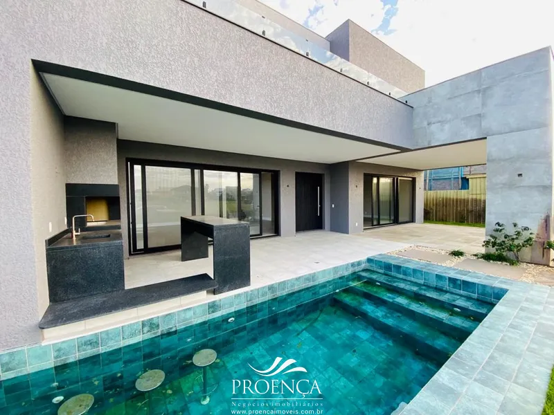 Excelente Sobrado de 415 m², frente norte, junto ao Mar.: 2ª foto da galeria de imagens do imóvel
