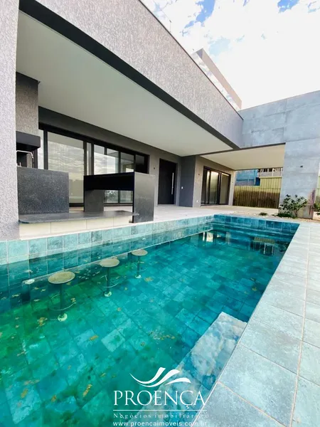 Excelente Sobrado de 415 m², frente norte, junto ao Mar.: 1ª foto da galeria de imagens do imóvel