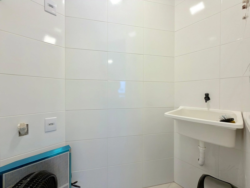 APARTAMENTO 01 DORMITÓRIO C/ SACADA DE FRENTE À VENDA: 2ª foto da galeria de imagens do imóvel