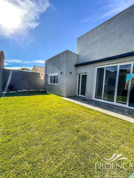 Casa térrea 4 suítes, no Centro de Xangri-lá: 4ª foto da galeria de imagens do imóvel