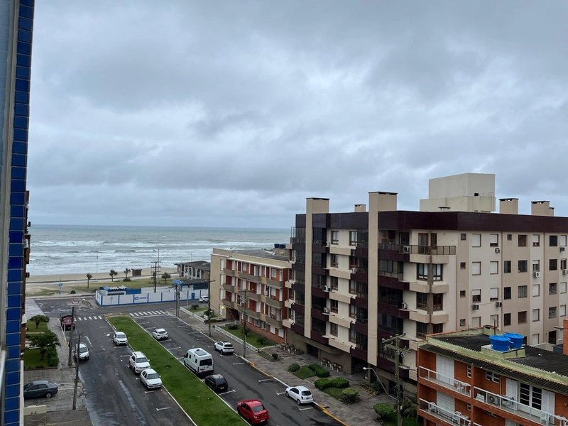Apartamento de 02 Dormitórios com eterna  vista para mar: 11ª foto da galeria de imagens do imóvel