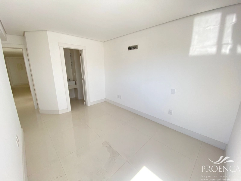 Apartamento 3 dormitórios Beira Mar e  Praça do Farol Capão da Canoa!: 17ª foto da galeria de imagens do imóvel