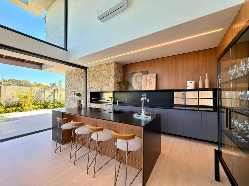 CASA À VENDA EM ATLÂNTIDA! MOBILIADA E DECORADA: 2ª foto da galeria de imagens do imóvel