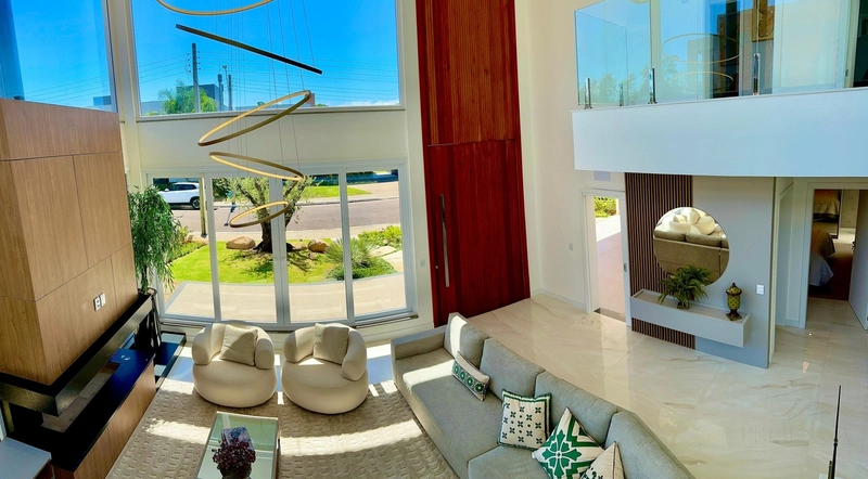 Casa térrea  5 Dormitórios Condomínio Velas da Marina: 2ª foto da galeria de imagens do imóvel