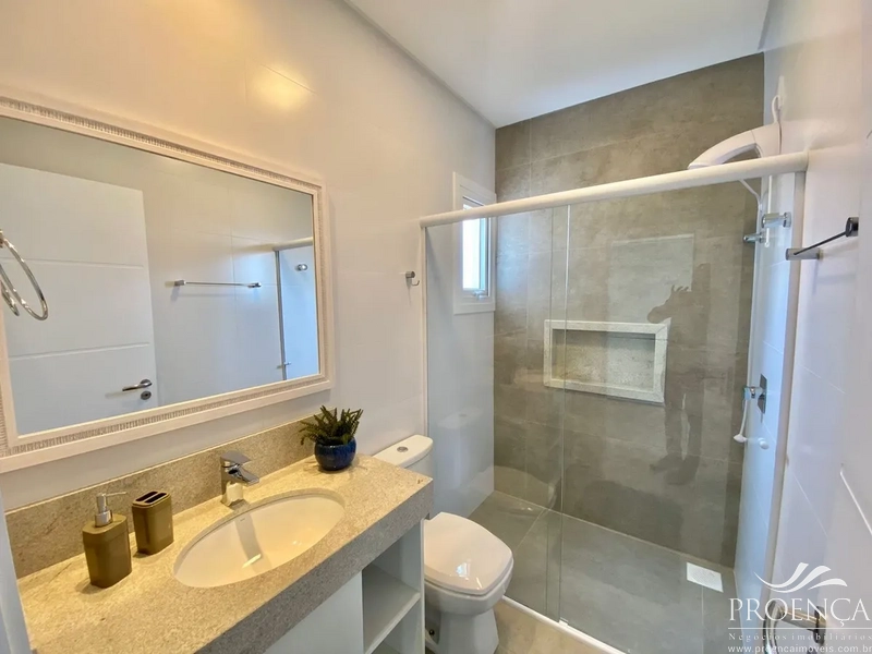 Condominio Fechado em XANGRI-LÁ com 5 suítes e 228 m²: 22ª foto da galeria de imagens do imóvel