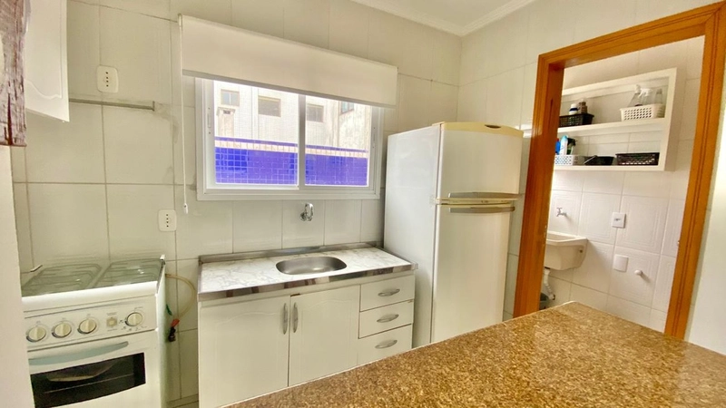 1 DORMITÓRIO COM SUÍTE E LAVABO, VAGA, 1 QUADRA DO MAR!: 11ª foto da galeria de imagens do imóvel
