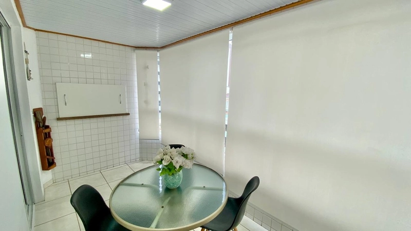 1 DORMITÓRIO COM SUÍTE E LAVABO, VAGA, 1 QUADRA DO MAR!: 3ª foto da galeria de imagens do imóvel