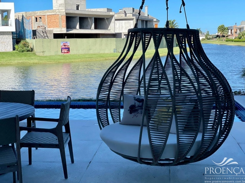 Excelente Sobrado Finamente Mobiliada e Decorada, Beira de lago.: 2ª foto da galeria de imagens do imóvel