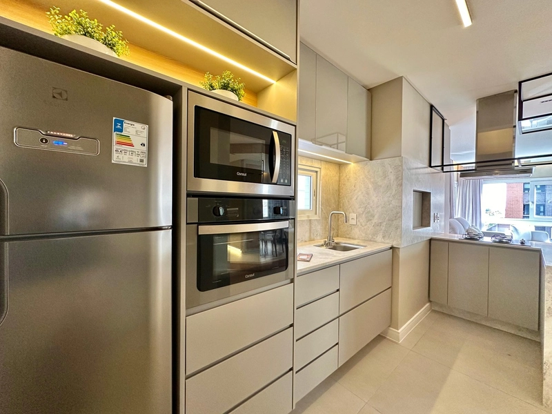 Apartamento 02 dormitórios junto a Praça Flávio Boianovski: 3ª foto da galeria de imagens do imóvel
