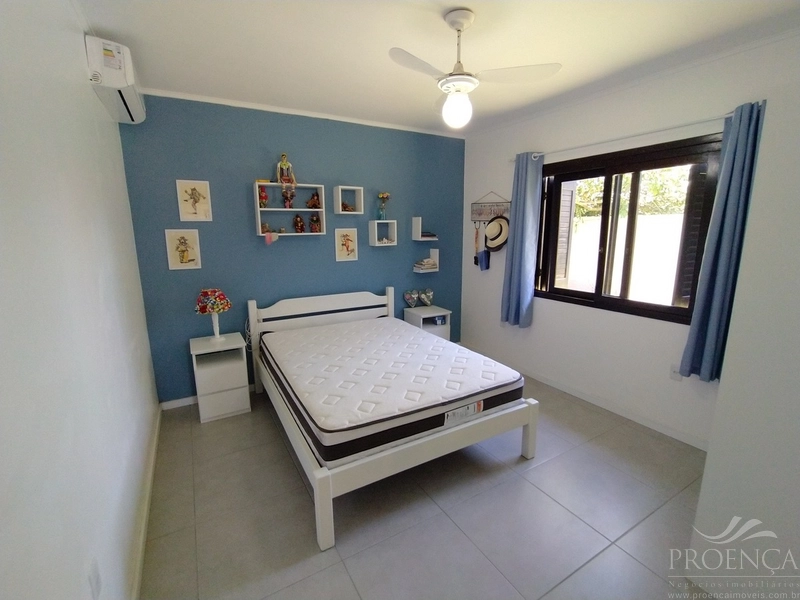 Casa a venda na Noiva do Mar com  3 terrenos, quiosque, piscina...: 25ª foto da galeria de imagens do imóvel