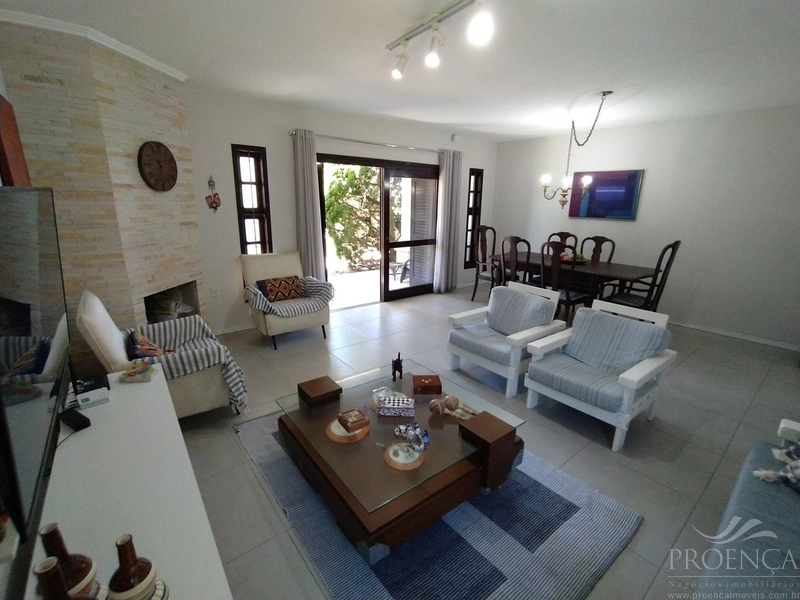 Casa a venda na Noiva do Mar com  3 terrenos, quiosque, piscina...: 13ª foto da galeria de imagens do imóvel