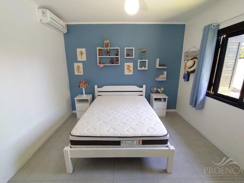 Casa a venda na Noiva do Mar com  3 terrenos, quiosque, piscina...: 26ª foto da galeria de imagens do imóvel
