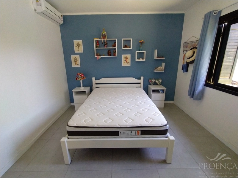Casa a venda na Noiva do Mar com  3 terrenos, quiosque, piscina...: 27ª foto da galeria de imagens do imóvel