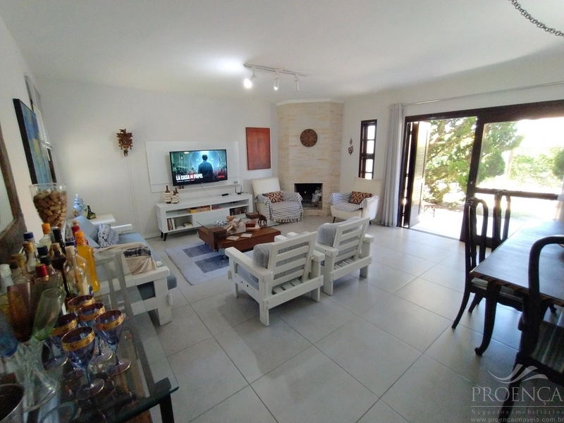 Casa a venda na Noiva do Mar com  3 terrenos, quiosque, piscina...: 12ª foto da galeria de imagens do imóvel