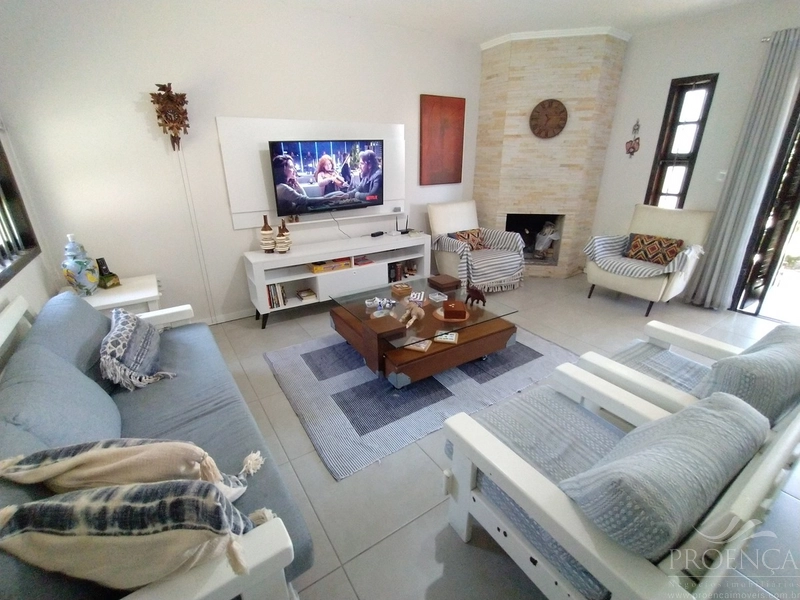 Casa a venda na Noiva do Mar com  3 terrenos, quiosque, piscina...: 10ª foto da galeria de imagens do imóvel