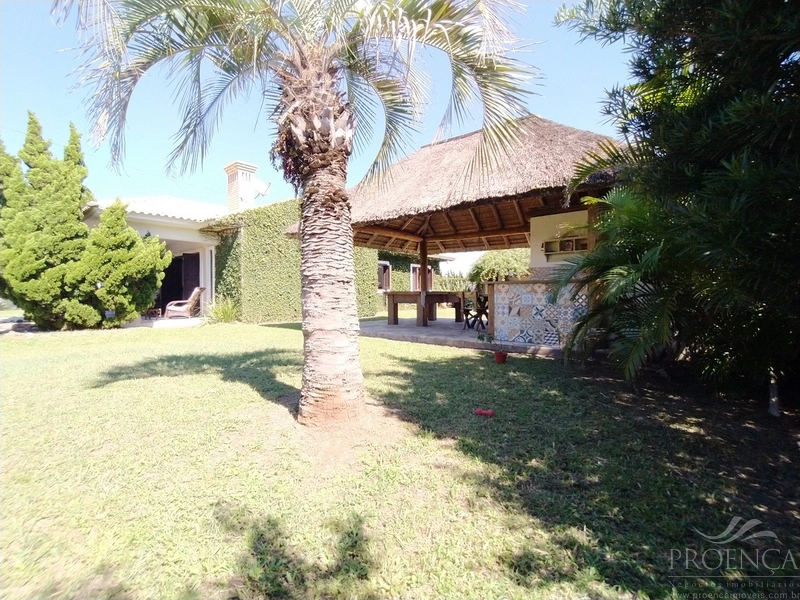 Casa a venda na Noiva do Mar com  3 terrenos, quiosque, piscina...: 34ª foto da galeria de imagens do imóvel