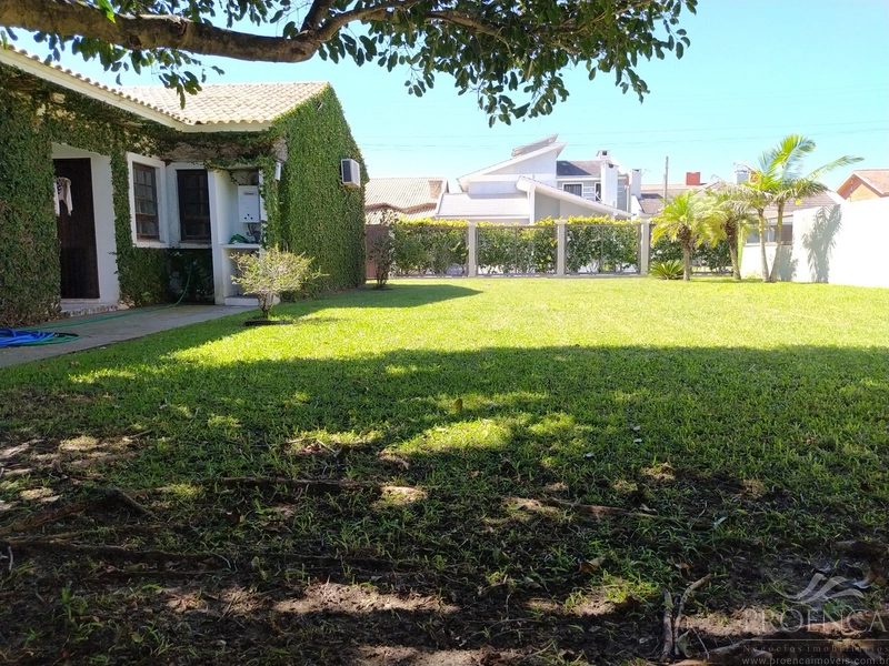 Casa a venda na Noiva do Mar com  3 terrenos, quiosque, piscina...: 68ª foto da galeria de imagens do imóvel