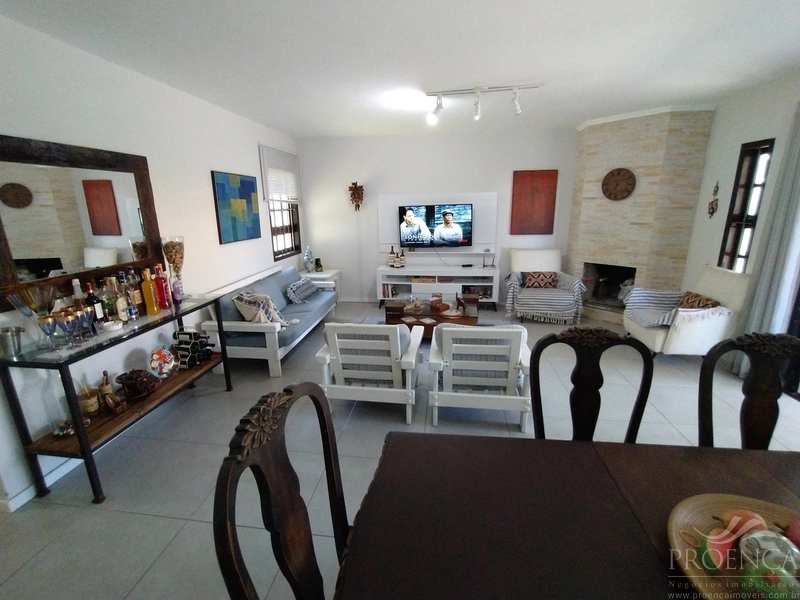 Casa a venda na Noiva do Mar com  3 terrenos, quiosque, piscina...: 5ª foto da galeria de imagens do imóvel