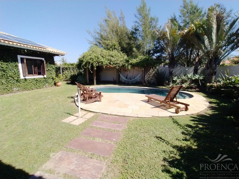 Casa a venda na Noiva do Mar com  3 terrenos, quiosque, piscina...: 45ª foto da galeria de imagens do imóvel