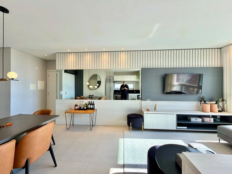 Apartamento 2 dormitórios junto a Praça Flávio Boianovski.: 9ª foto da galeria de imagens do imóvel