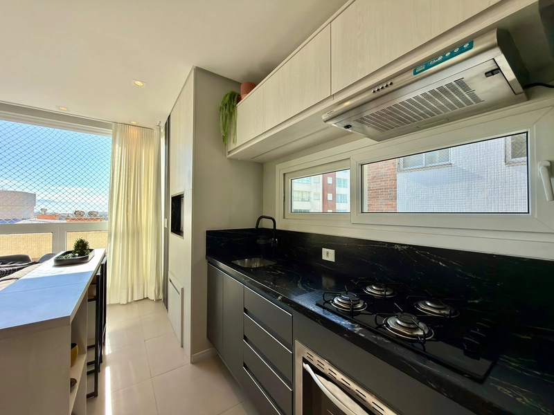 Apartamento 2 dormitórios junto a Praça Flávio Boianovski.: 13ª foto da galeria de imagens do imóvel