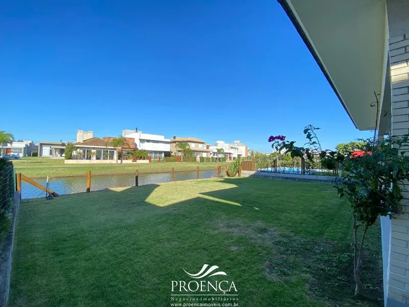 Sobrado 4 suítes, frente norte, beira lago, junto ao club, mobiliado.: 9ª foto da galeria de imagens do imóvel