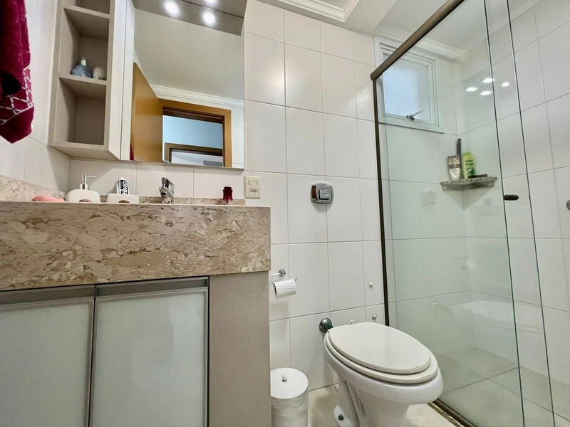 APARTAMENTO COM SACADA DE FRENTE COM VISTA PARA O MAR: 8ª foto da galeria de imagens do imóvel