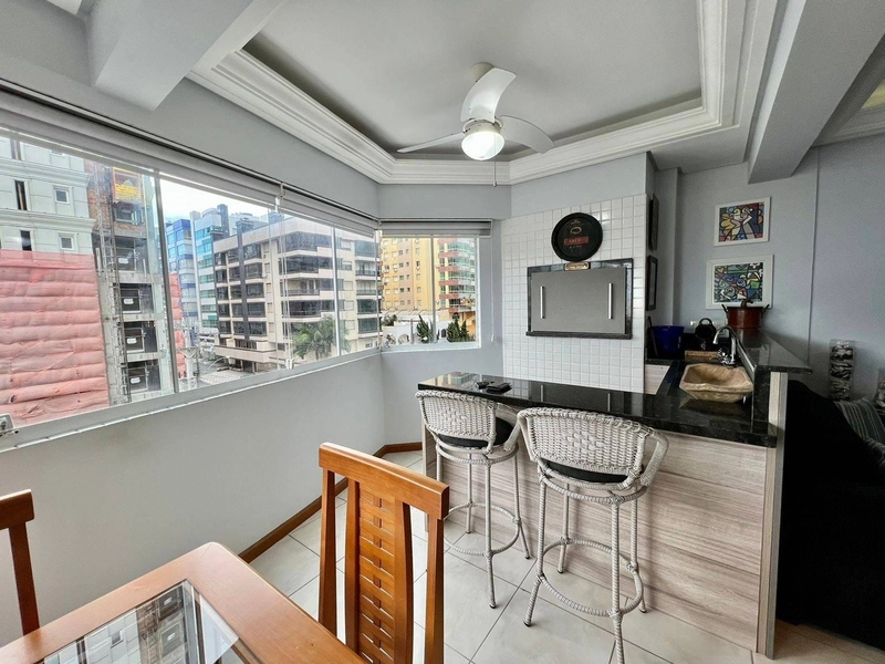 APARTAMENTO COM SACADA DE FRENTE COM VISTA PARA O MAR: 10ª foto da galeria de imagens do imóvel