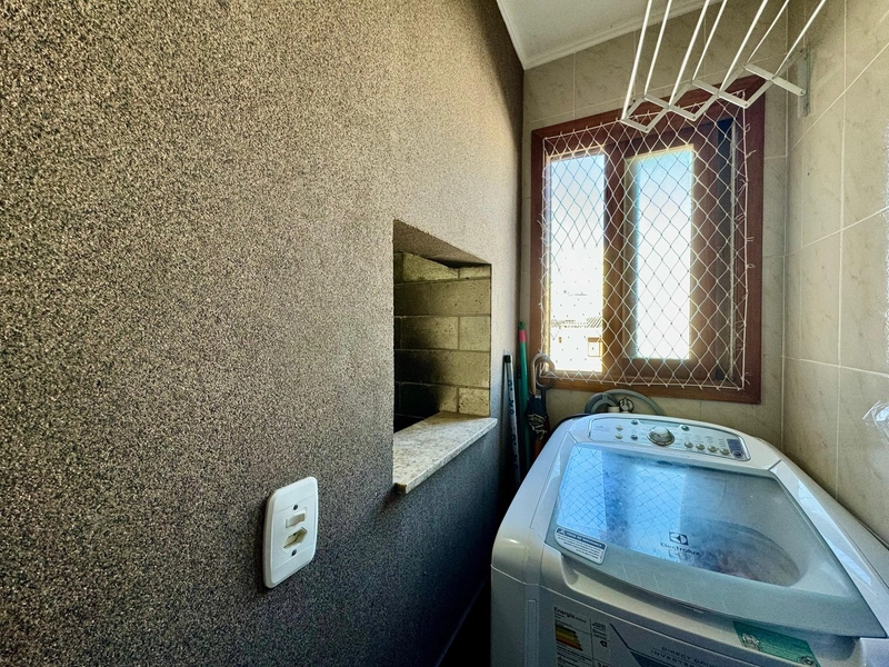 Apartamento de 1 dormitório -MOBILIADO - Centro - Capão da Canoa: 2ª foto da galeria de imagens do imóvel