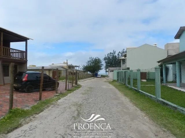 Casa com 3 Terrenos em Capão da Canoa: 6ª foto da galeria de imagens do imóvel