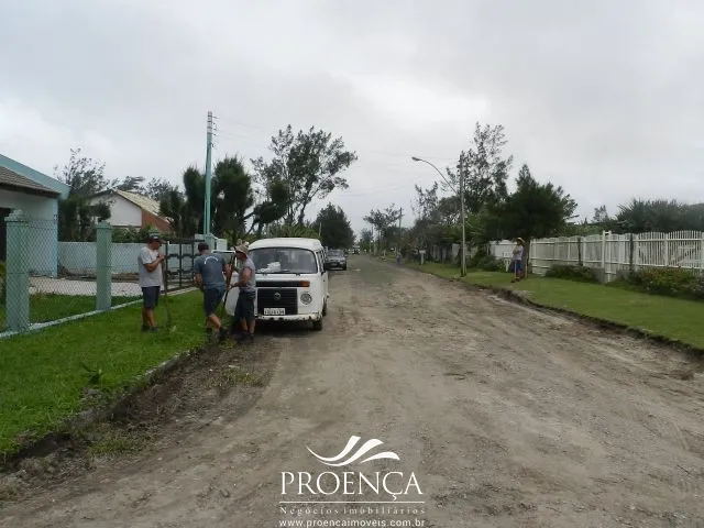 Casa com 3 Terrenos em Capão da Canoa: 7ª foto da galeria de imagens do imóvel