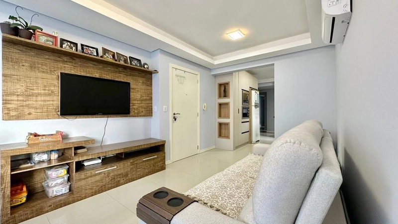 Apartamento na Ubirajara, 3 dormitórios, sendo 2 suítes!: 2ª foto da galeria de imagens do imóvel