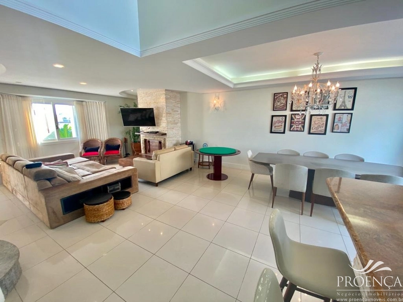 Casa 6 dormitórios em Atlântida 2 quadras do Mar: 8ª foto da galeria de imagens do imóvel